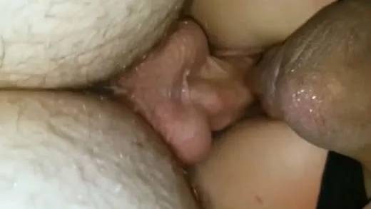 Imagen del video Primera penetraci&oacute;n doble a su esposa