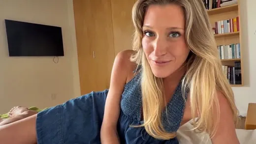 Imagen del video Fantas&iacute;a de incesto con Addison Vodka