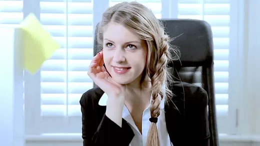 Imagen del video Stella Cox es la secretaria m&aacute;s viciosa